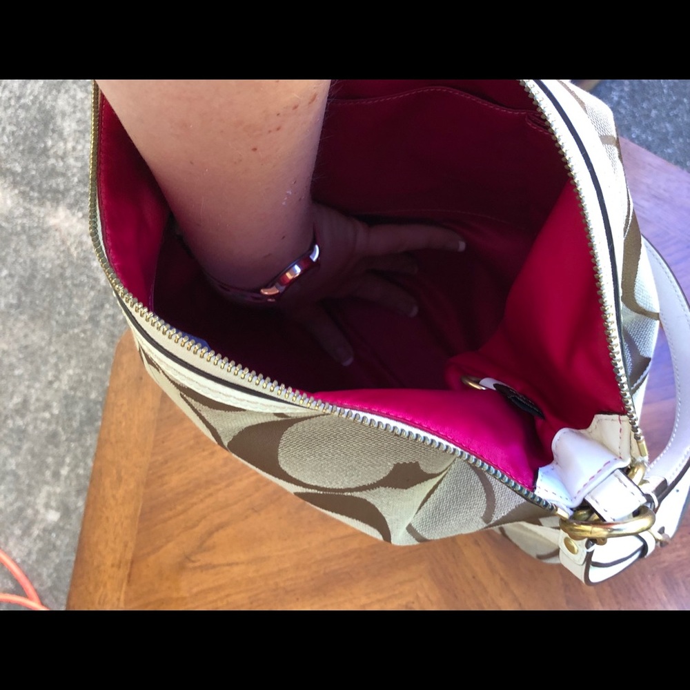 Authentic Coach Purse - Picture 6 of 6